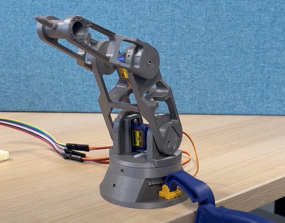 3D Printed Robot Arm